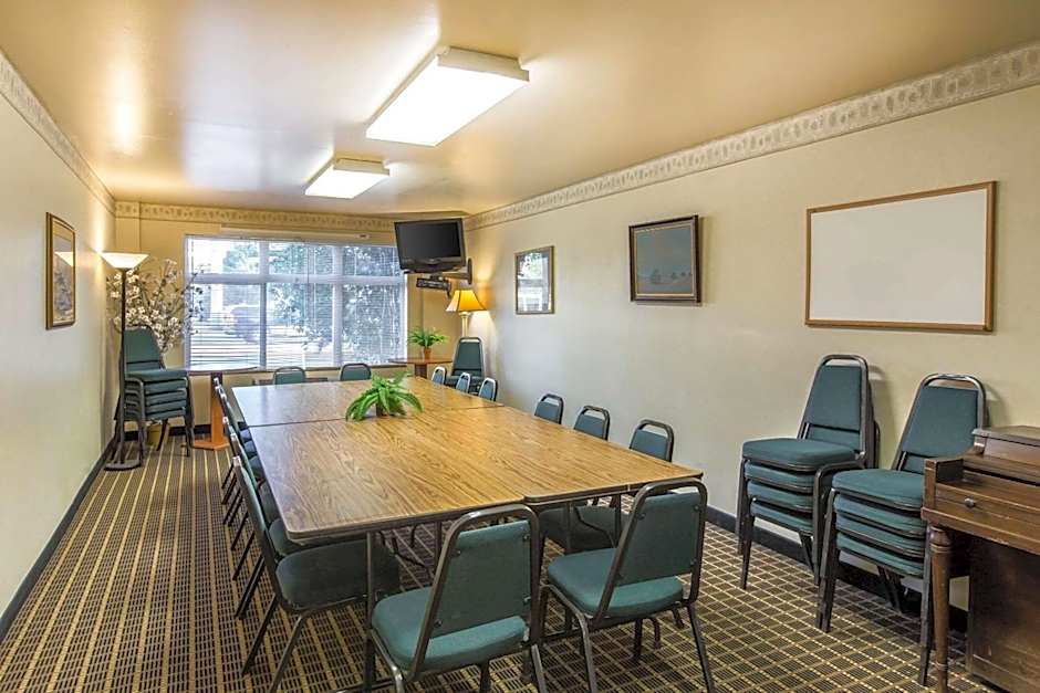 Quality Inn & Suites Silverthorne - Copper Mountain