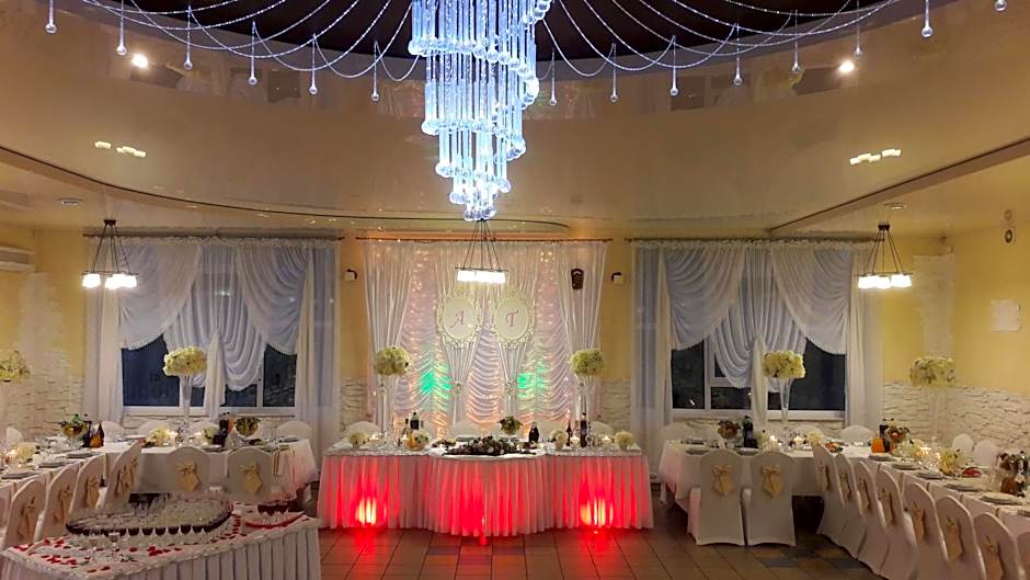 Restauracja "AS"- Noclegi