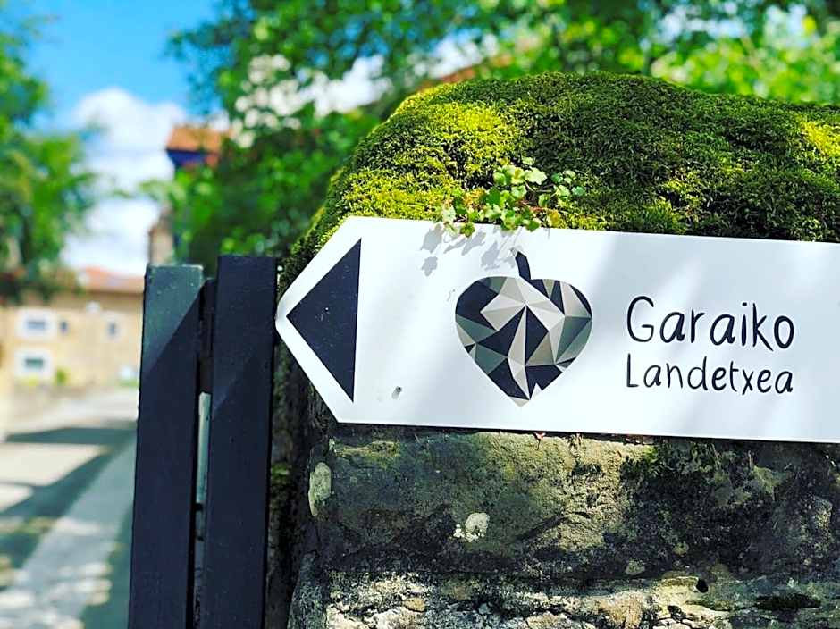 Hotel Garaiko Landetxea
