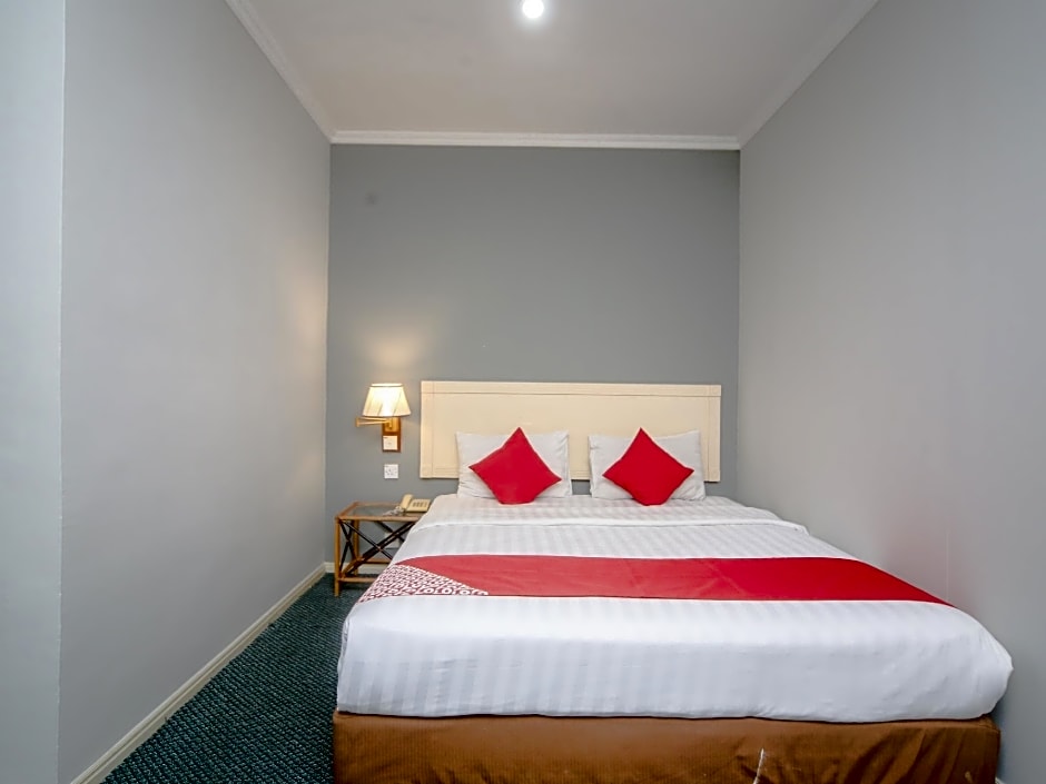 OYO 563 Jockey Lodge Hotel