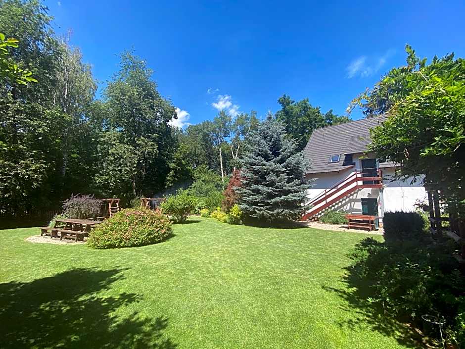 Aulichówka - Dom Wakacyjny i Squash