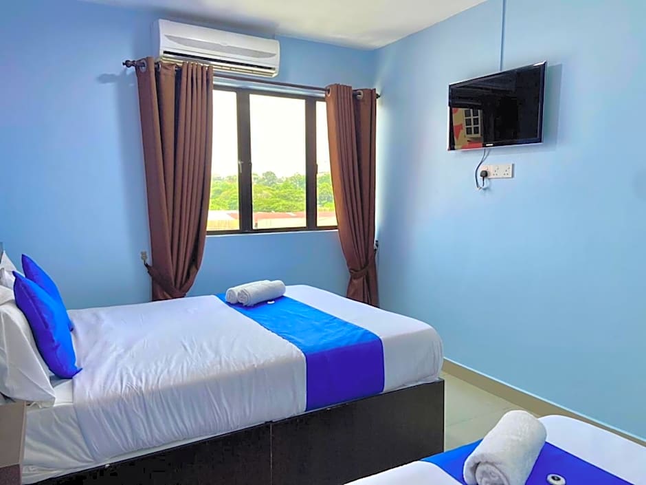 Royals Star Hotel