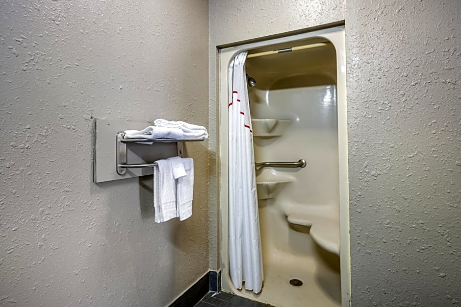 Red Roof Inn Savannah – Southside/Midtown
