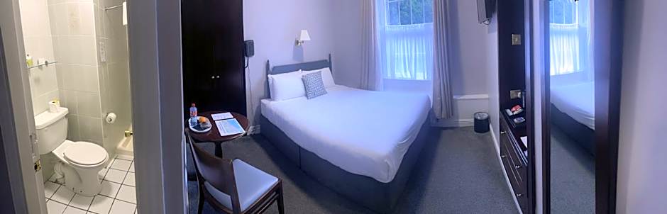 Photo 1 of 3 of Small Double Room