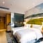 Caravel Hotel