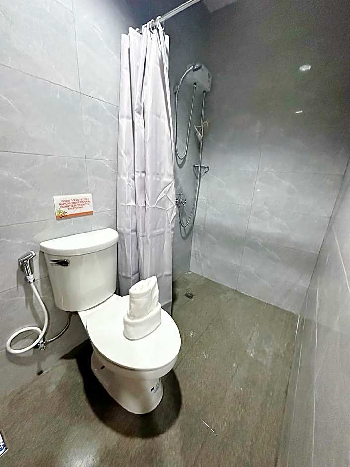 Travelbee Minglanilla Inn