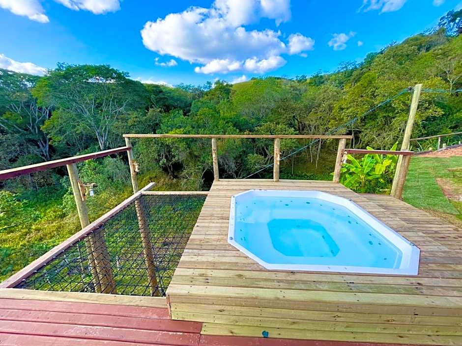 Recanto da Alegria - Casa em Cunha com Jacuzzi,Piscina,Rede,Churrasqueira,Lareira,Deck, Banco de coração