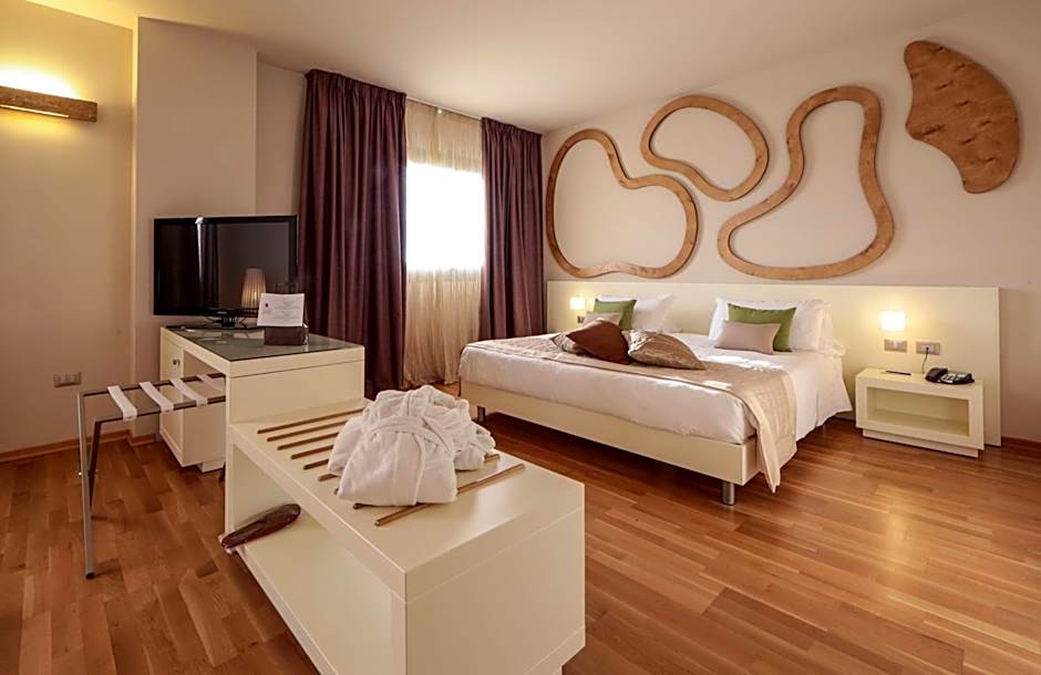 Best Western Plus Leone Di Messapia Hotel & Conference