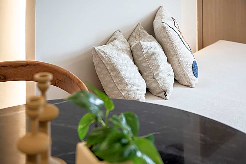 Esperides Beach Hotel Apartments