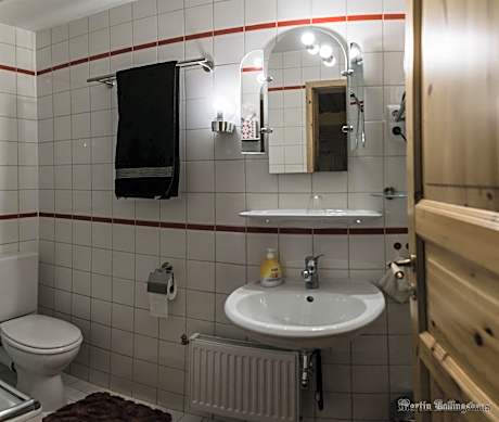 Deluxe Double Room with Shower