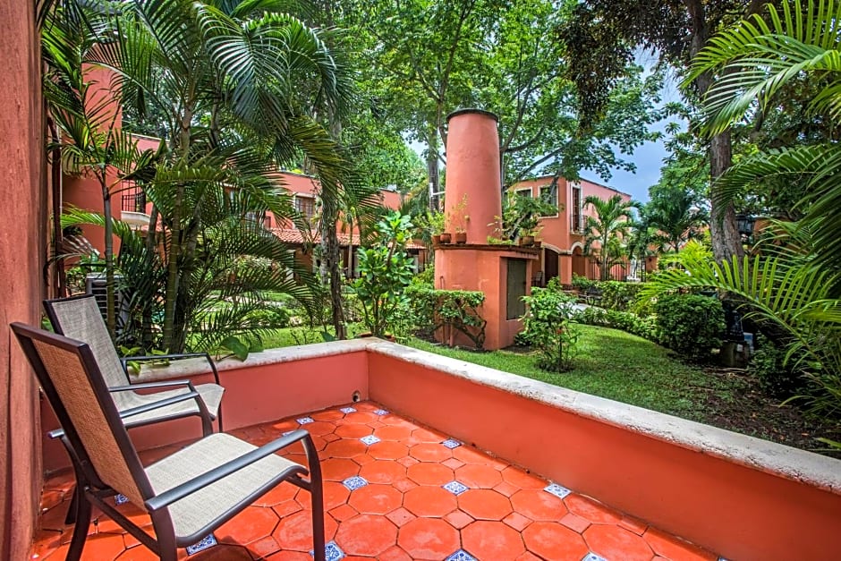 Hacienda San Miguel Hotel & Suites