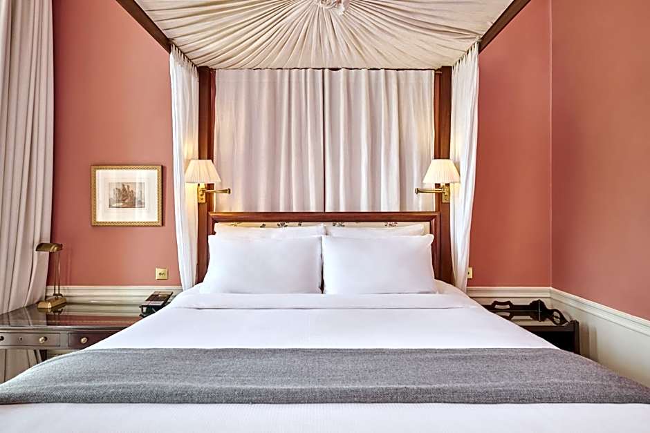 Roseate House London