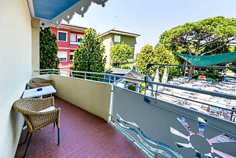 Family Suite with Balcony