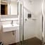 Ibis Darwin Airport Hotel