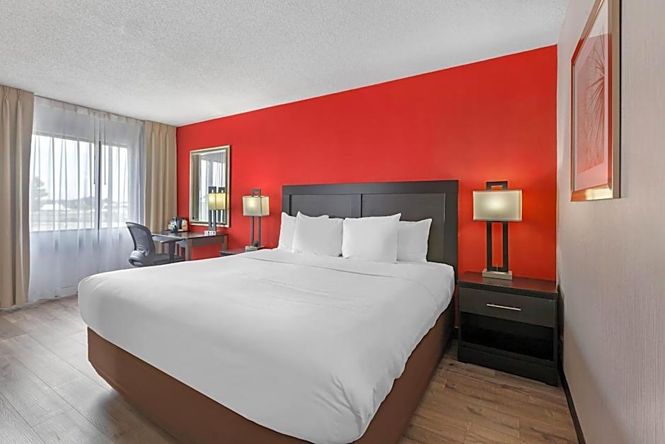 Quality Inn & Suites Mississauga