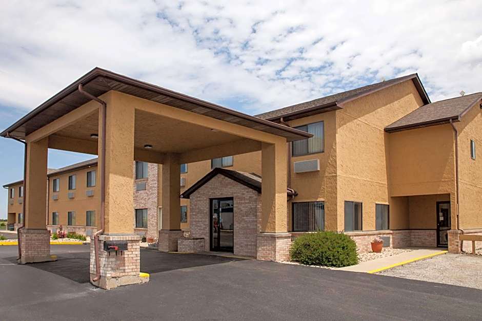 Super 8 by Wyndham Dwight