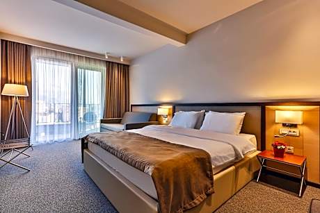 Family Room with Sea View