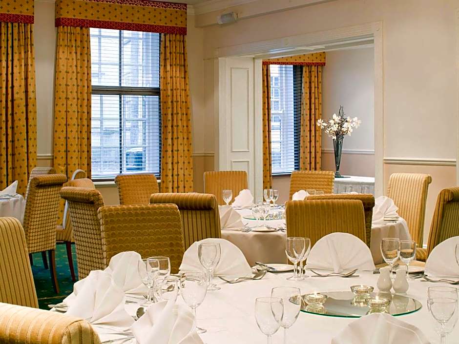 Mercure Salisbury White Hart Hotel