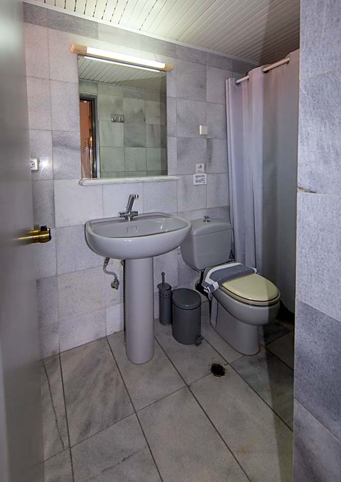 Manias Hotel Apartments