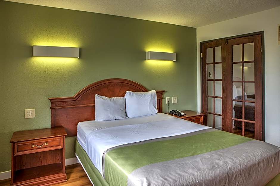 Motel 6-Dallas, TX - Northwest