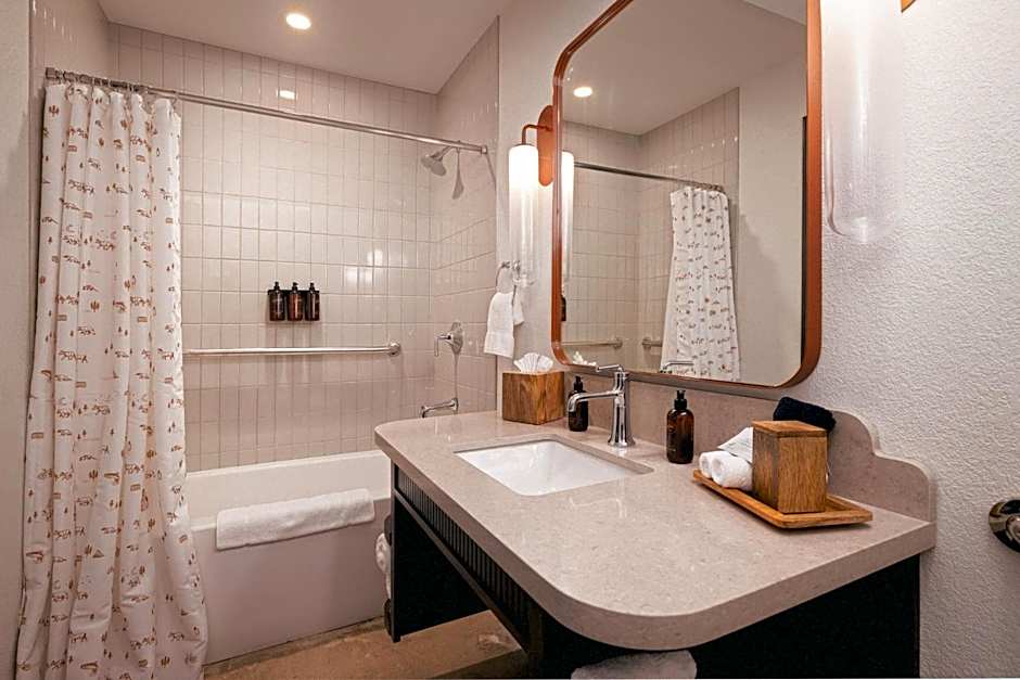 The Ozarker Lodge