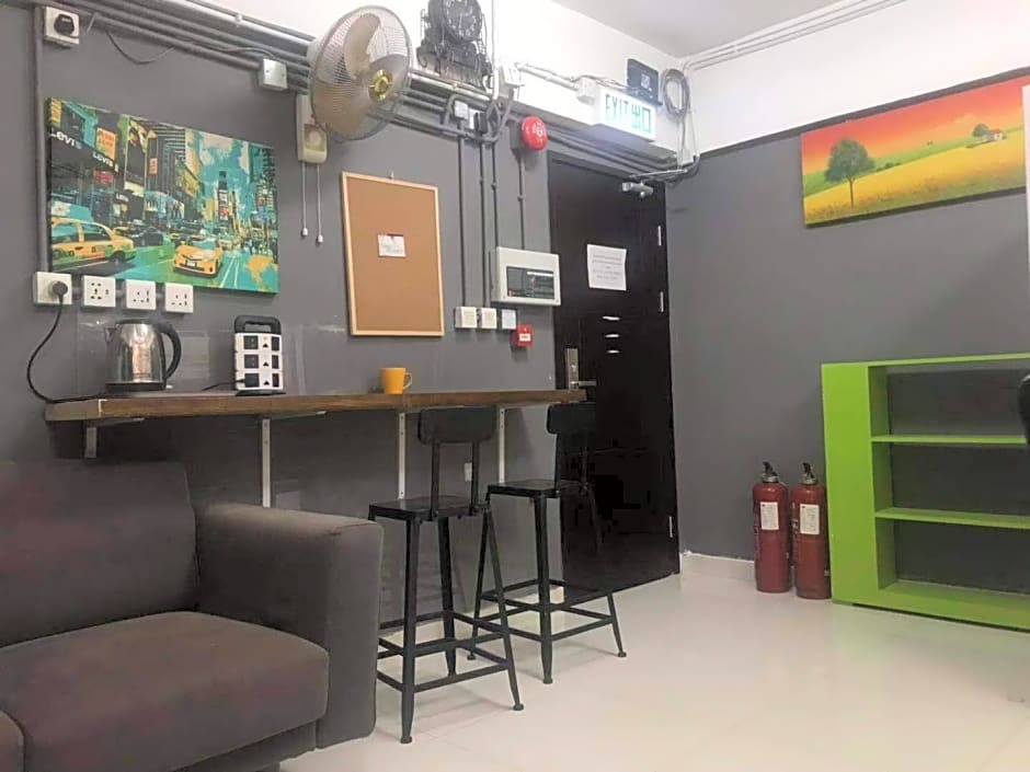 Hi Backpackers (Hong Kong Hostel Group)