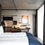 Exeter Hotel