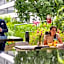 Novotel Suites Wien City Donau Hotel