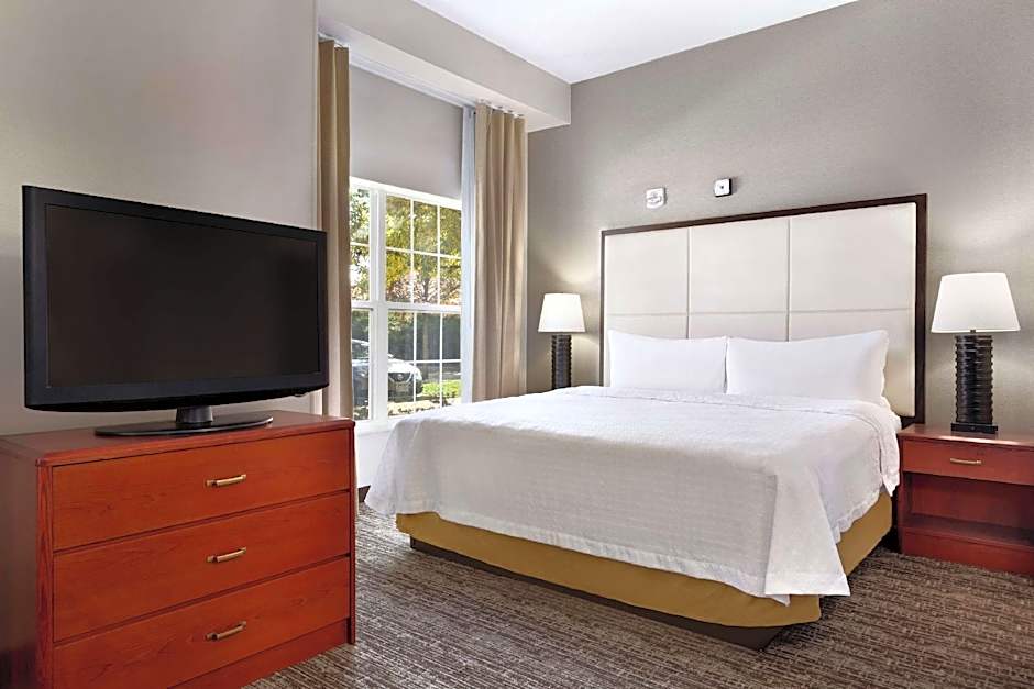 Photo 1 of 10 of Studio 1 King Bed Suite, Hearing Accessible