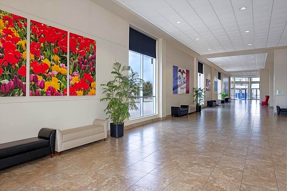 Holiday Inn Des Moines-Airport Conference Center By IHG