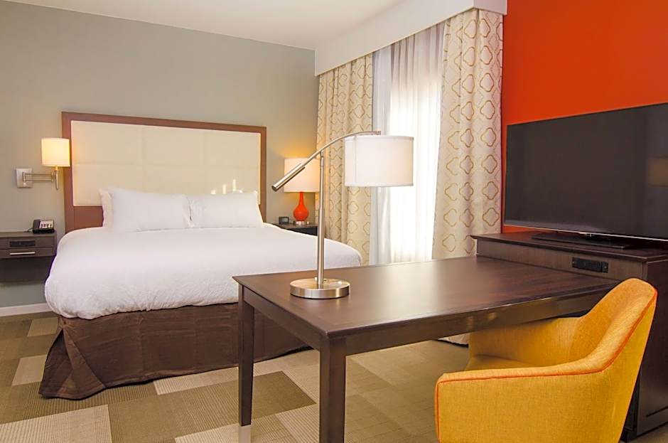 Hampton Inn By Hilton & Suites Huntsville