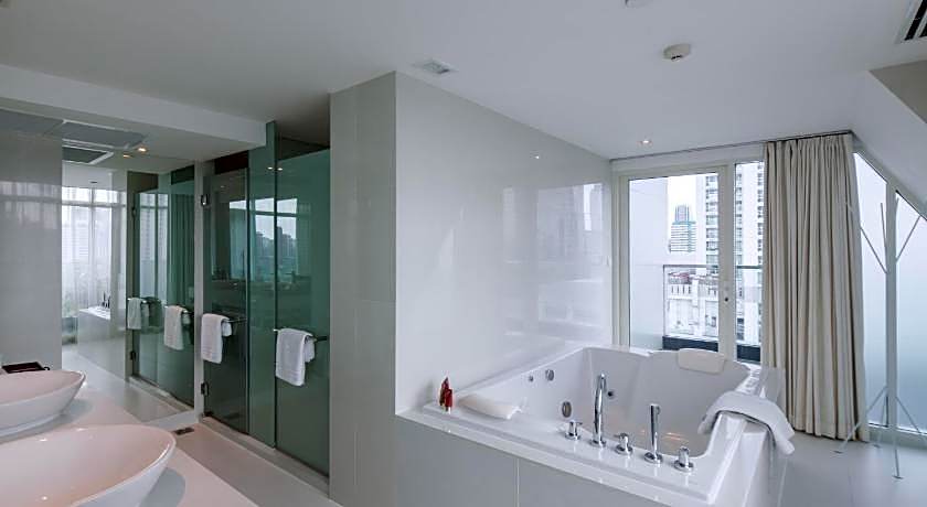 Centara Watergate Pavillion Hotel Bangkok