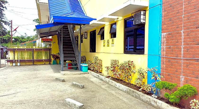 YellowPad Hotel (SM-Eco)