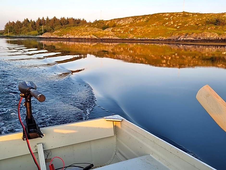 Vollvaagen Apartments Smøla, boat included