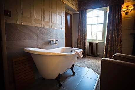 Deluxe Double Room with Bath