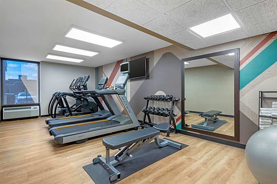 Drury Inn & Suites Joplin