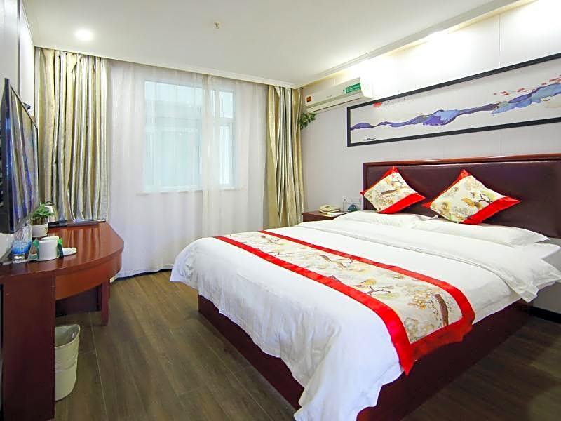 GreenTree Inn Jiangsu Wuxi Jiangyin Xinqiao Taixin Road Express Hotel