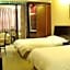 GreenTree Inn Taicang Baolong Square Hotel