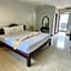 Panupong Hotel
