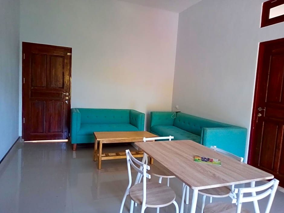 Santiago Bed and Breakfast at Desa Wisata Moni