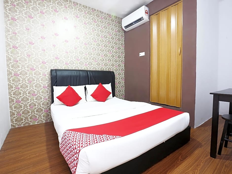 OYO 717 Mr J Hotel Wakaf Che Yeh 2