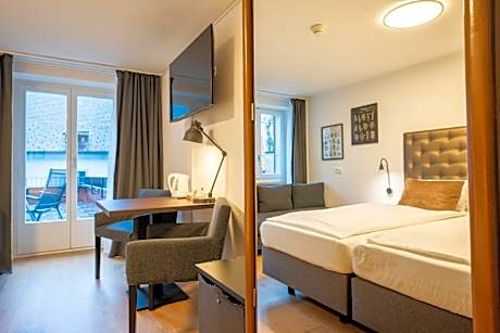 Double Room with Terrace