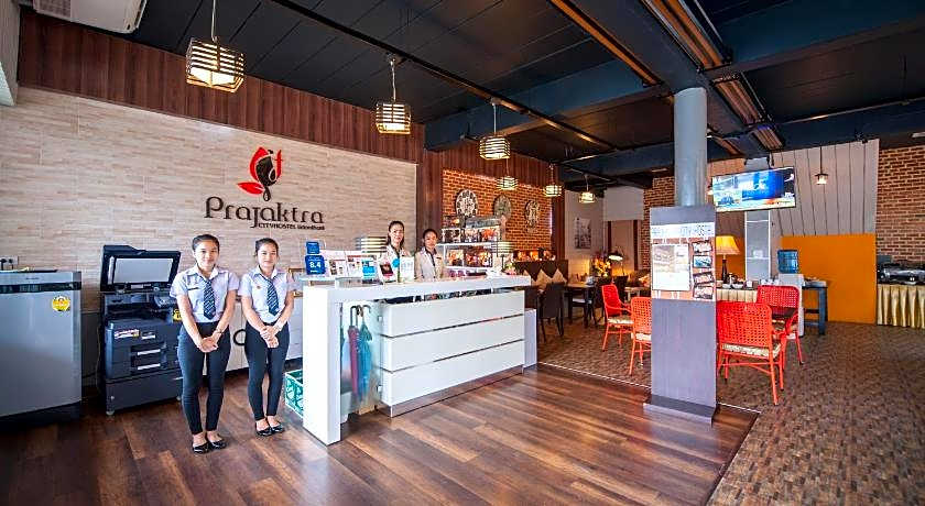 Prajaktra City Hostel