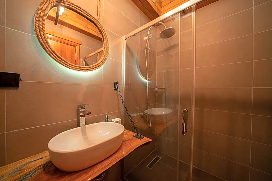 Zümrüt Çıralı Boutique Hotel