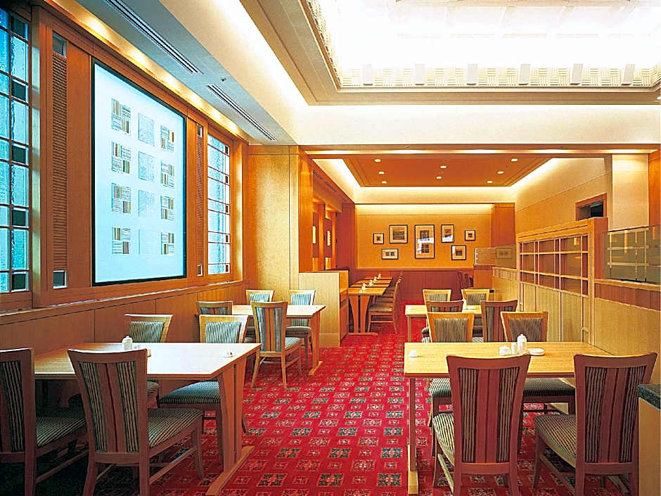 The Crest Hotel Kashiwa