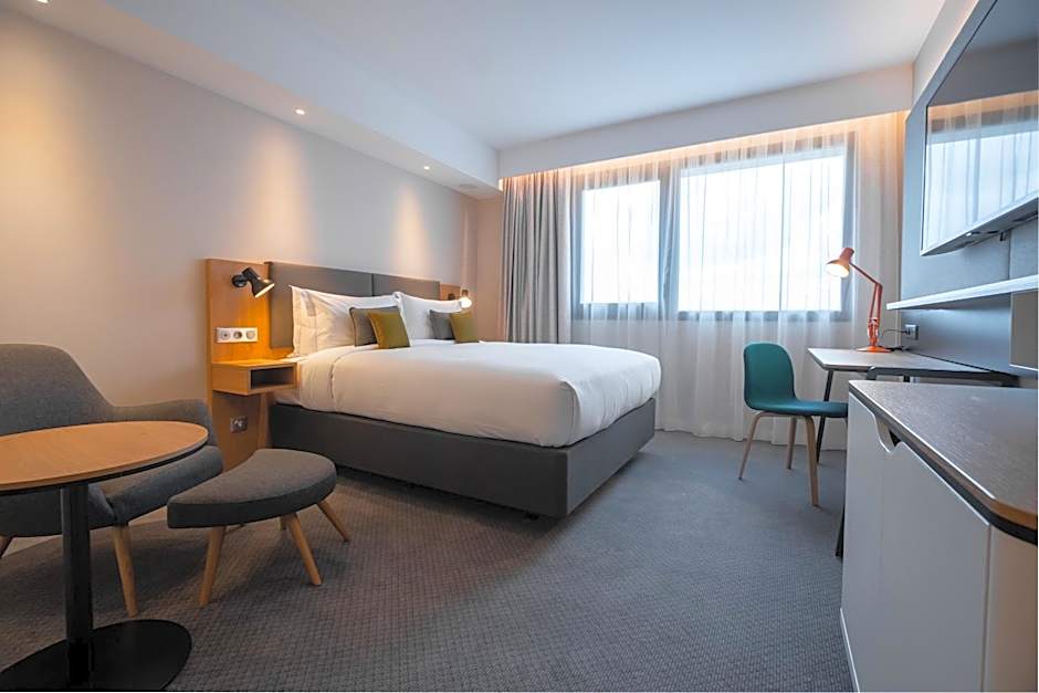 Holiday Inn Paris CDG Airport By IHG