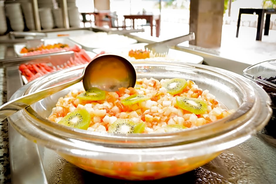 EL Aram Beach e Convention