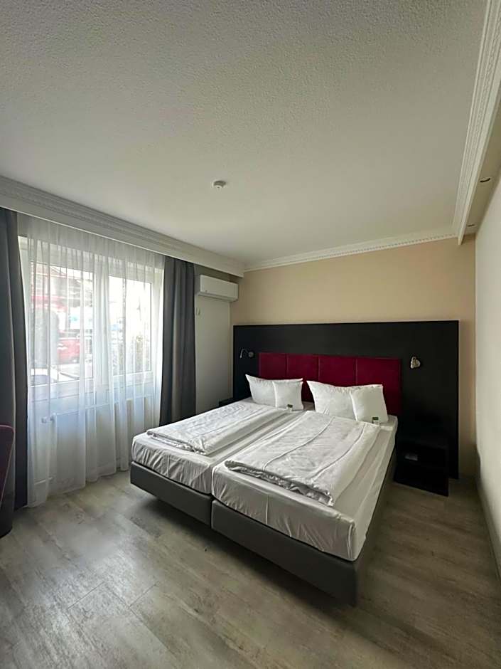 Astralis Hotel Domizil