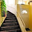Irvine Master Bedroom with private bathroom by UCI, SNA, beach!