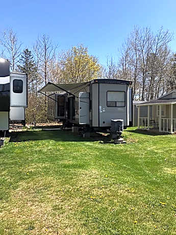 Orchard Queen Motel & Rv Park